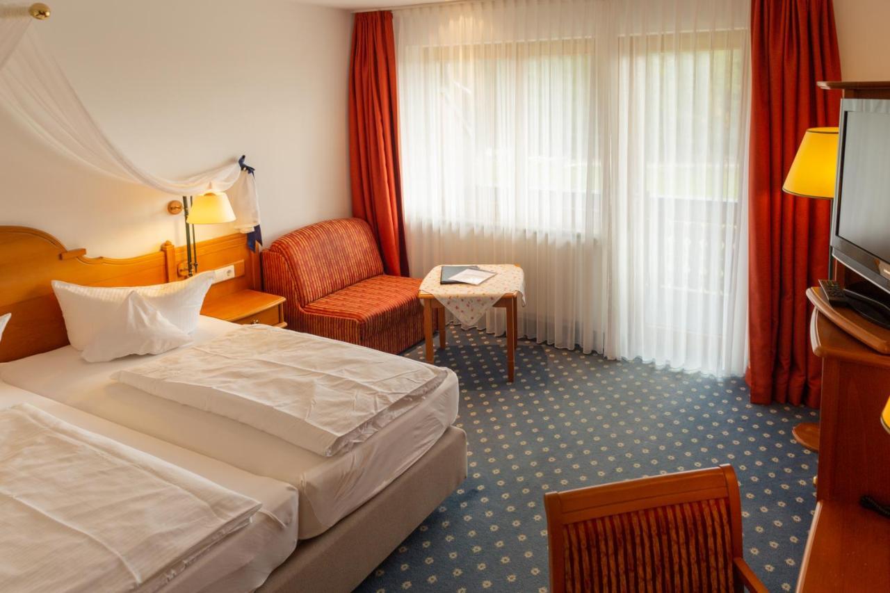 Hotel Schoene Aussicht Горнберґ Екстер'єр фото