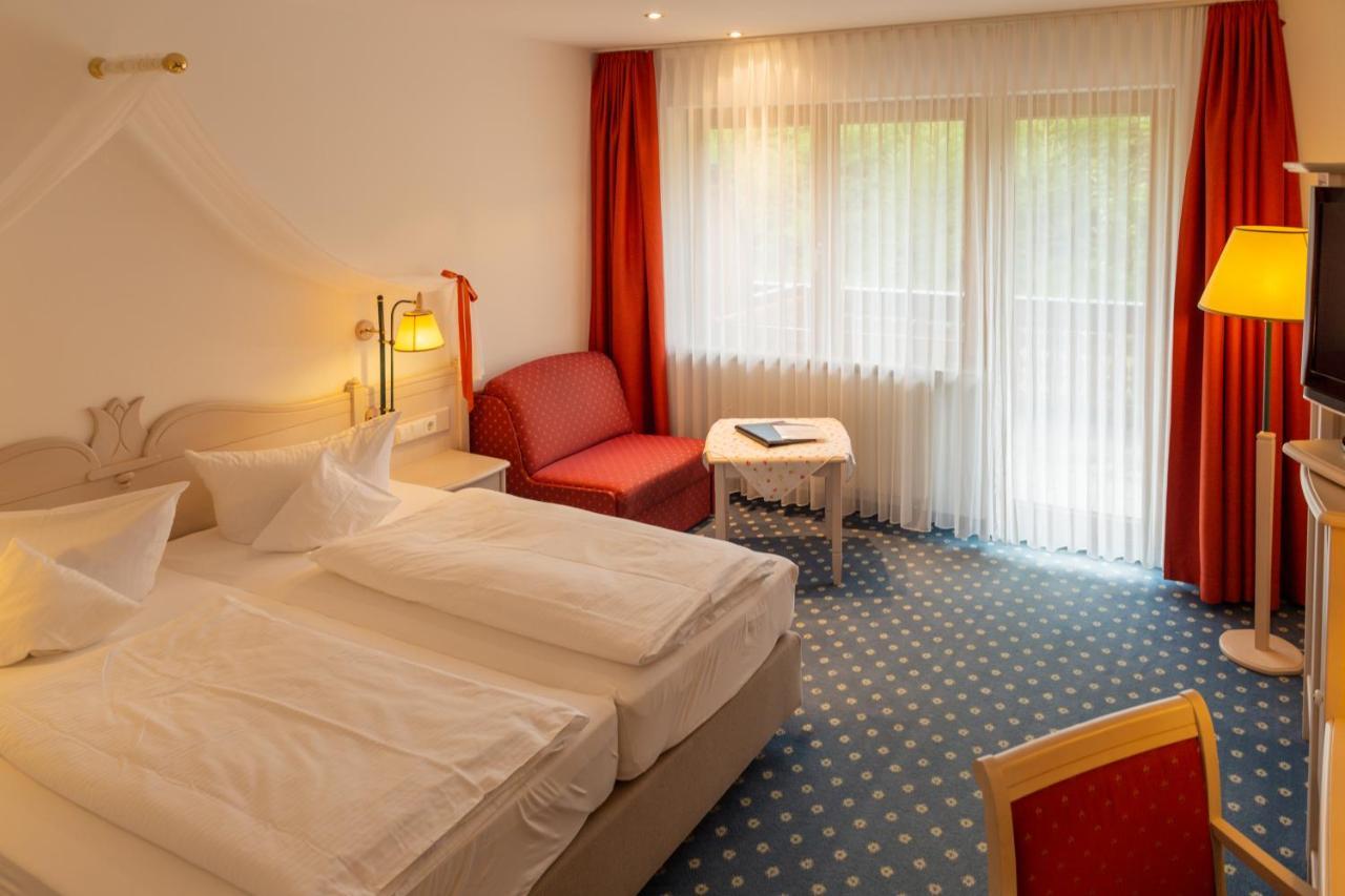 Hotel Schoene Aussicht Горнберґ Екстер'єр фото